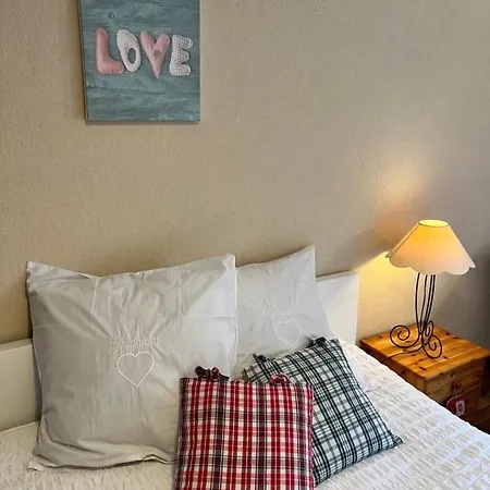 Geranium*** Apartment