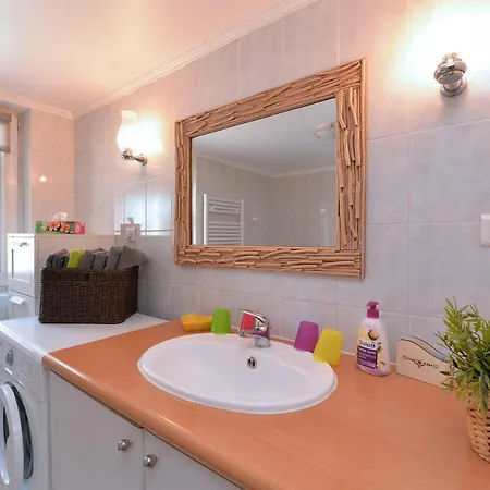 Apartment Geranium*** Eguisheim